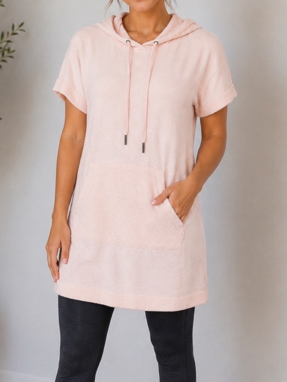 Nicole Miller Blush Pink Hooded Tunic Sweater Top Dress Short Sleeve Pocket SP